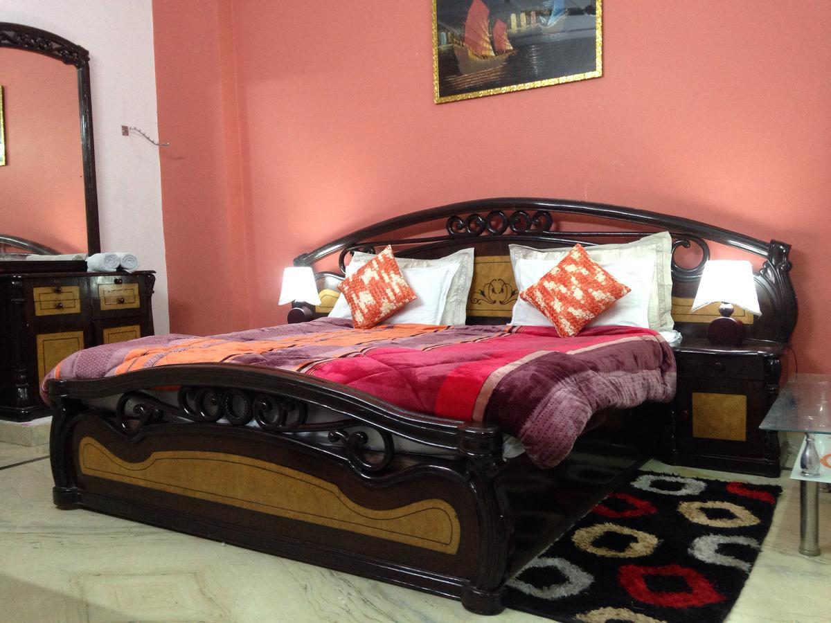 Parkash Bed And Breakfast นิวเดลี ภายนอก รูปภาพ